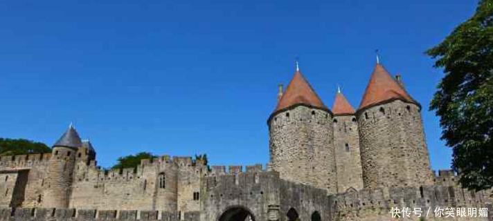 弹尽粮绝|城池被围三年,弹尽粮绝,女将军从城上扔头猪,敌军见后撤兵