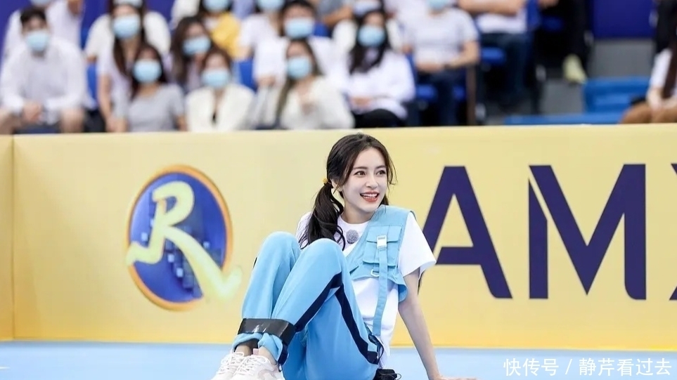 暗示性 楊穎經(jīng)紀(jì)人疑似內(nèi)涵跑男,節(jié)目導(dǎo)演清空微博,可嘆一代新人換舊人