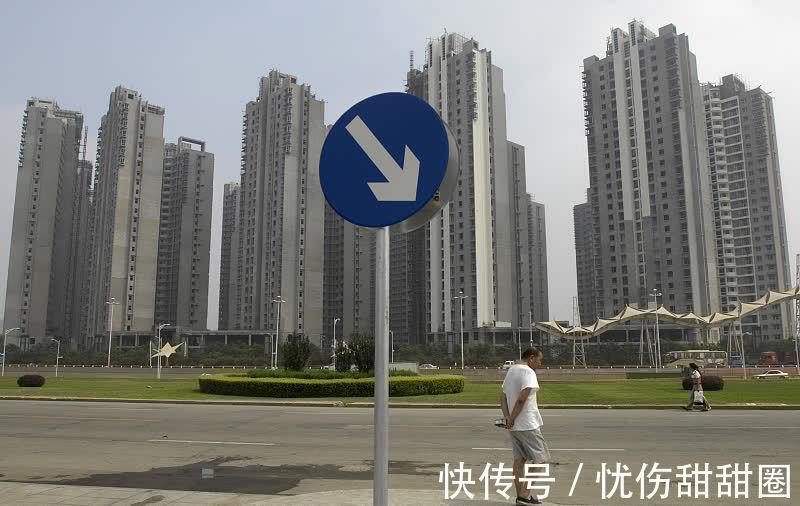 腰线|“一楼”和“顶楼”的房子不能买?建筑学家:这3层才更应该避开