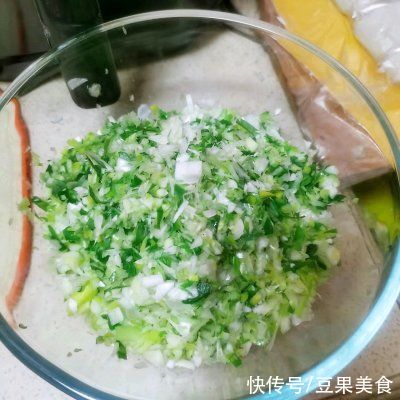 自从学会葱油饼，我就不想再吃外卖了