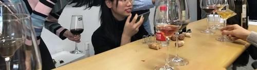 北大这门课上,为何会有酒香?