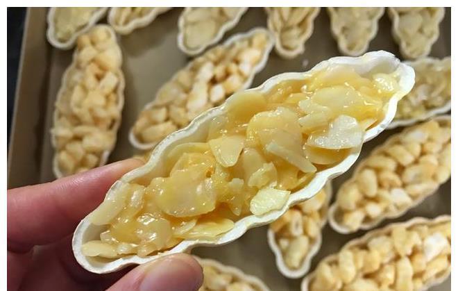 焦糖杏仁|零难度的网红小零食，手残党就能做，香甜酥脆，好吃到停不下来