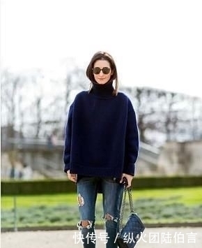 不管是穿大衣还是羽绒服,别挑这3种“毛衣”做内搭,显胖还显土