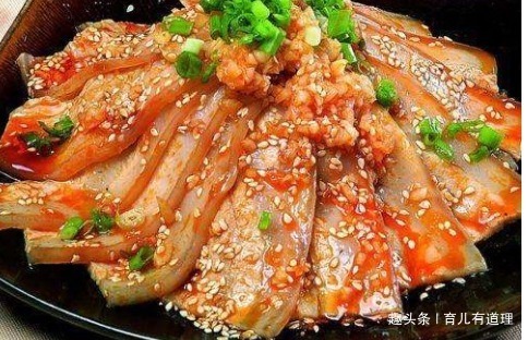 香味浓郁做法简单，独特的料汁，比饭店的还要好吃，我家每天都做