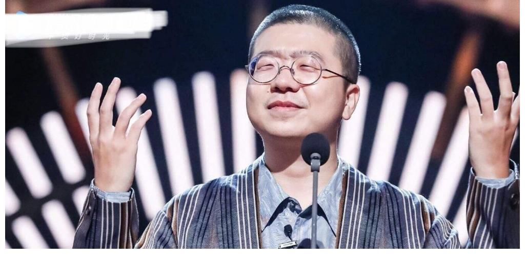 李诞|头口秀大会杨笠的前世今生，宁静不好笑的脱口秀还是脱口秀吗！