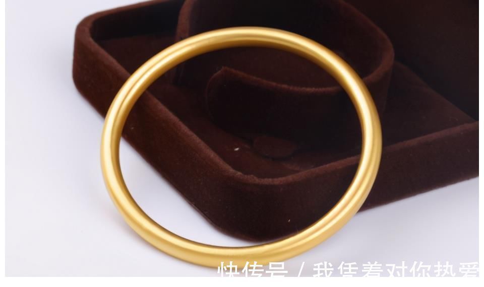 空心|黄金首饰分实心、空心、镂空,到底该怎么挑选