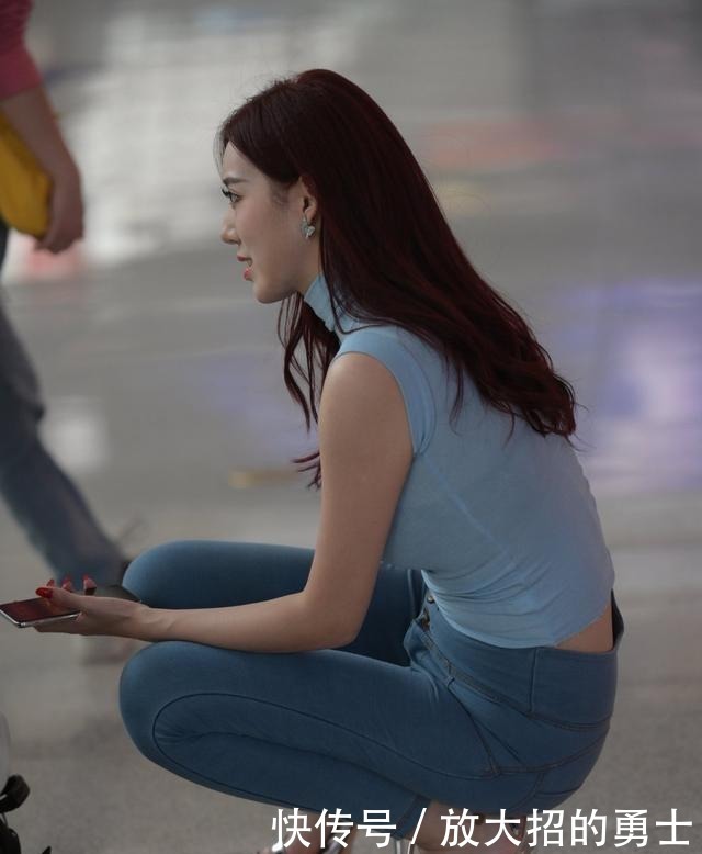 造型师|打底裤的穿搭时尚大方,让你尽显身材,低调高雅清新可人