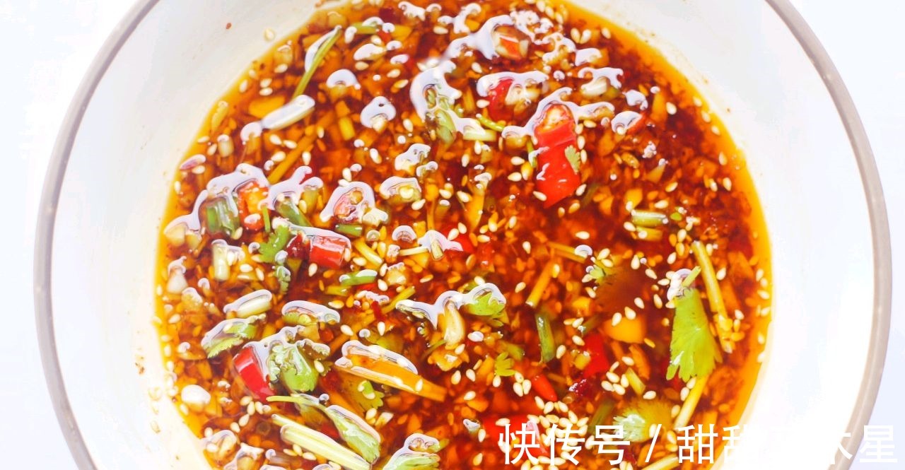辣椒酱|自制辣椒酱,拌凉菜通用,做法简单,鲜香可口,真实用!