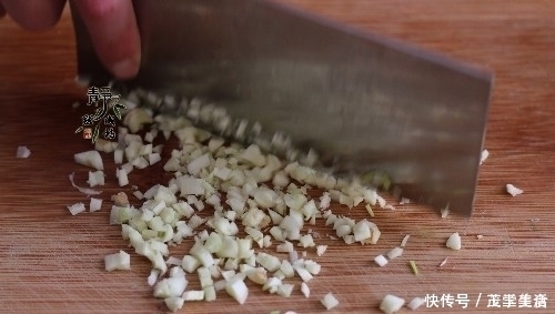 香味儿|三伏天多喝此汤,成本几块钱,酸爽开胃食欲好,出汗排毒身体棒