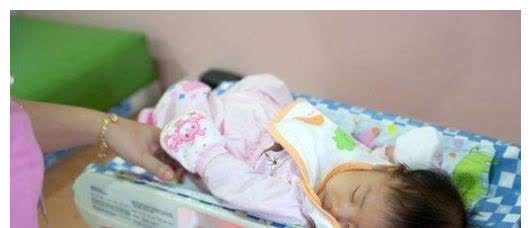 生长发育|5斤、6斤和8斤的新生儿有什么区别?若在这个斤数,就偷着乐吧