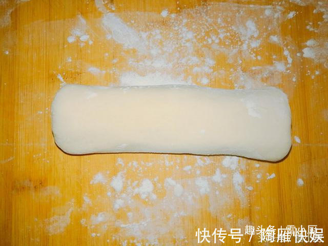 这个太好吃，不是馒头，不是花卷，却兼有两种口感，你也试试！