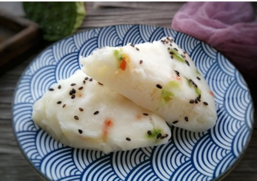 大米别只用来蒸米饭，用它做糕点，软糯香甜，米香味十足，真好吃