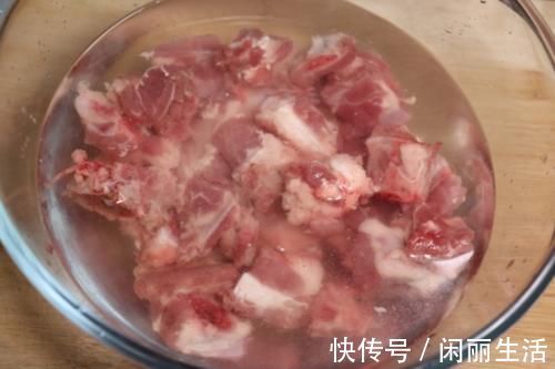 猪肉|煮猪肉炖排骨,“最忌”放这3味料,很多人都习惯放,难怪不好吃