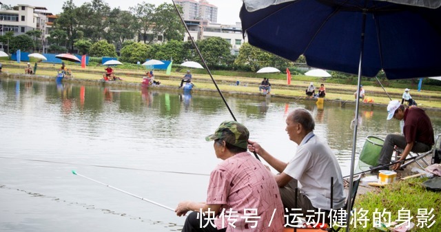 想要钓鱼配方的朋友,看这里,我给你!