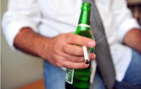 斑块|如何预防动脉粥样硬化,预防颈动脉斑块医生介绍3个有效办法