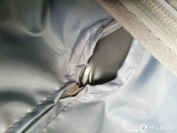 箱包|图吧的日常 篇二百七十三：300块钱的外交官DS-13008 26寸旅行箱包开箱测评