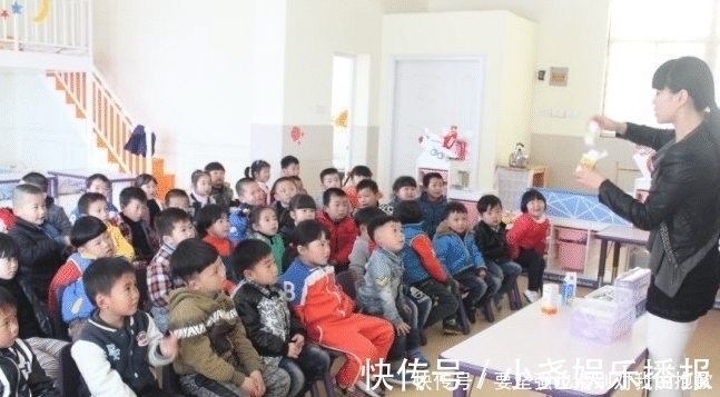 孩子|“妈妈我肚子里能长出钱”,话刚说完,宝妈就带娃直奔医院