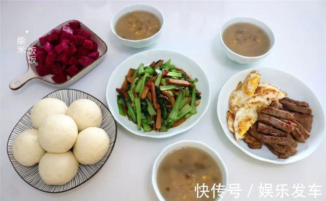 晒一晒我家周末早餐，食材丰富营养足，好做好吃，全家喜欢