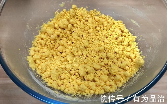 最近玉米面加鸡蛋火了,教你新吃法,蓬松柔软,比馒头包子都好吃