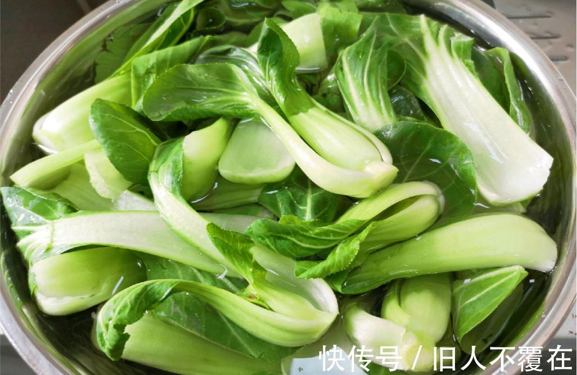 冬天最该吃的不是白菜，而是它，营养又解馋，不懂吃怪可惜！