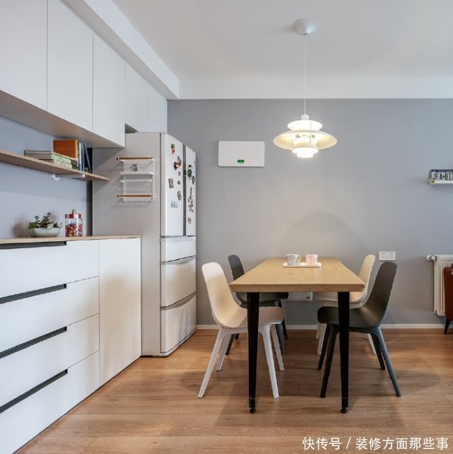 暖色调|97平北欧风复式设计,厨房居然是橙色的暖色调