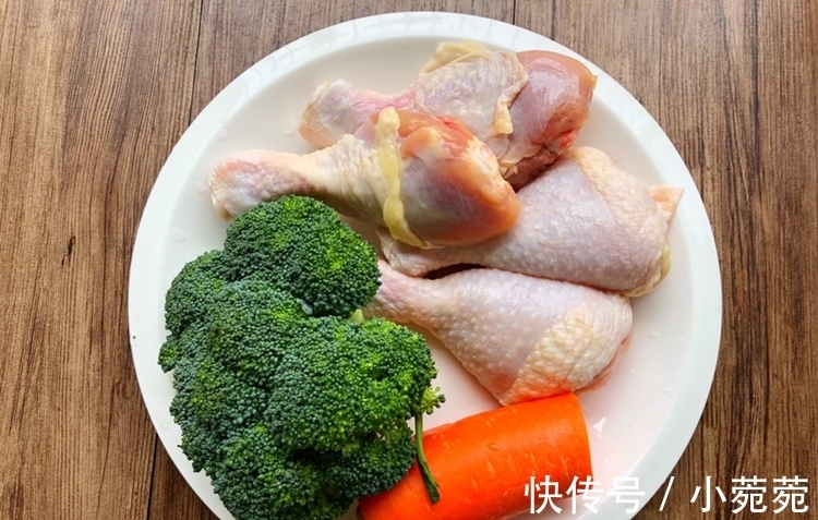 鸡腿|秒杀吉野家的照烧鸡腿饭,汤汁浓郁,好吃到爆,拌米饭真是绝了