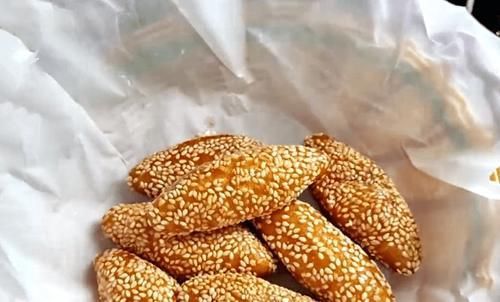 家人|天冷了,我家经常买红薯,自己做的零食,焦香酥脆,深受家人的欢迎