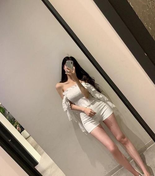 气质|牛仔裤很休闲显气质,不失淑女范,让你身材气质两不误