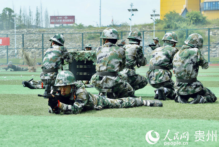 沙场|贵州民族大学军训成果汇报：沙场点兵砺青春！