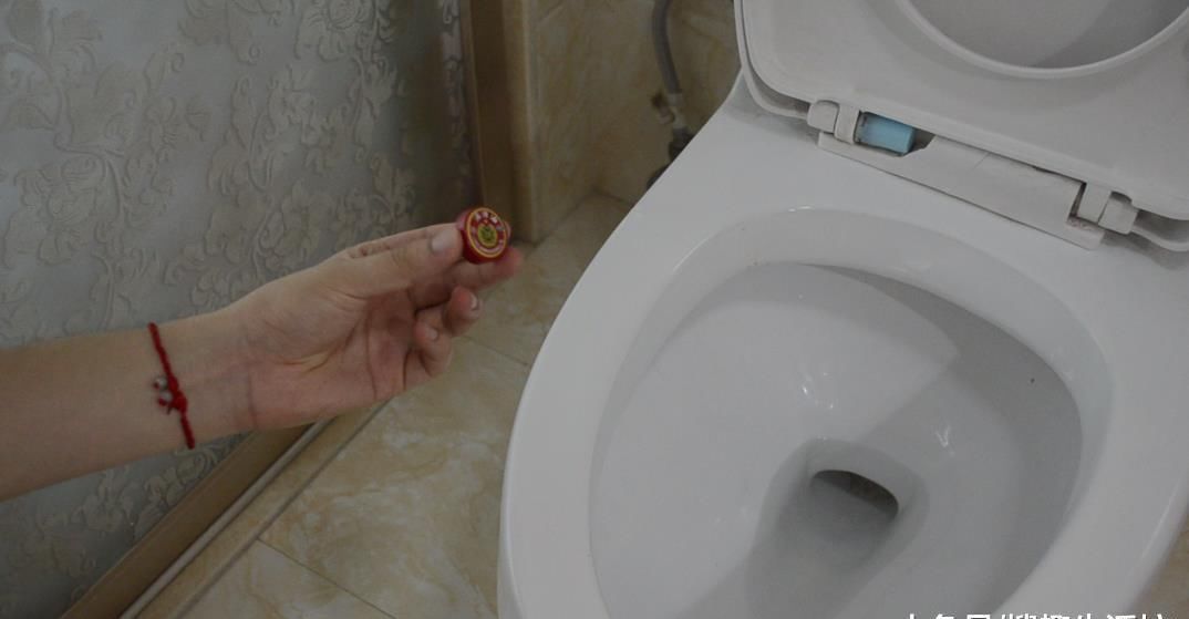 清凉油的5个大妙用, 解决了生活中不少的麻烦事, 看完赶紧去试试