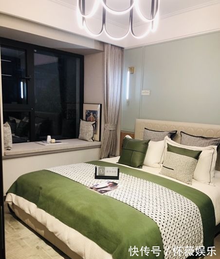 新动态|从万科星光都会现场发来一条项目新消息,请查看