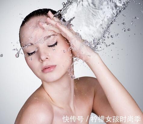 专家|99%的人洗脸方式都是错的?专家提醒:这些洗脸误区还有很多人犯