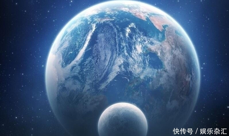 距离 人在“月圆之夜”站在月球上,地球上用高倍望远镜能不能看见他?