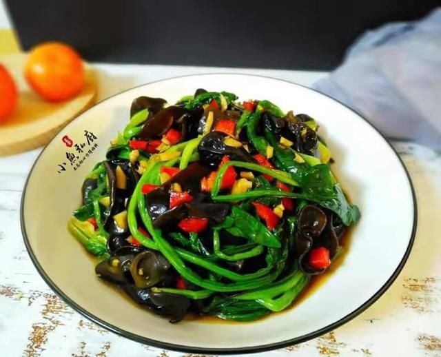 莲子|立秋了,记得常给家人吃这8道菜,顺应节气贴秋膘,平安入秋