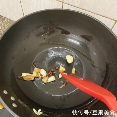 自制豆瓣酱烧鸡，再也不用买了