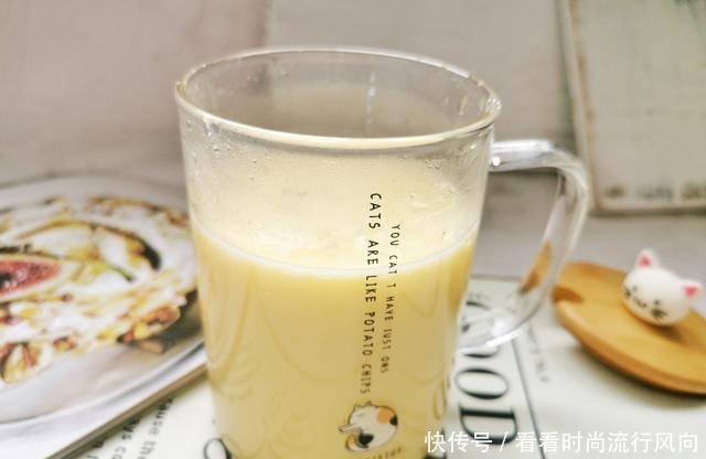 外面卖的玉米汁为什么好喝原来只加清水还不够,分享正确做法