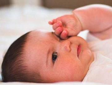 孩子独立不是不需要拥抱,缺乏拥抱,对孩子伤害极大,父母切记