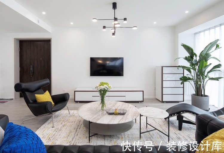 业主|要求半年就入住，将家和工作室融合，工作的同时也是在休息