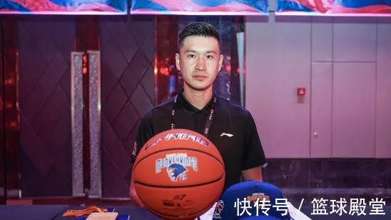 刘金雨|4消息!同曦四选秀权,15队发声,富邦官宣入伙,何佳轩留队留美