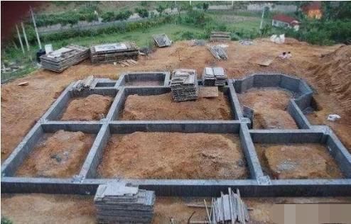 废地|现在农村盖房不能超过多少平方米答案你万万想不到