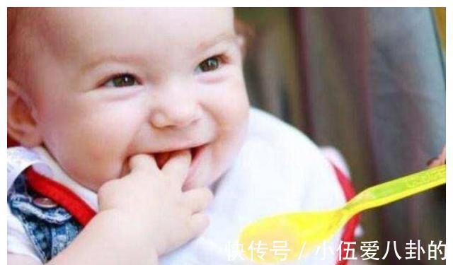 发育|孩子什么时候添加辅食?除了月龄,这些条件也很重要