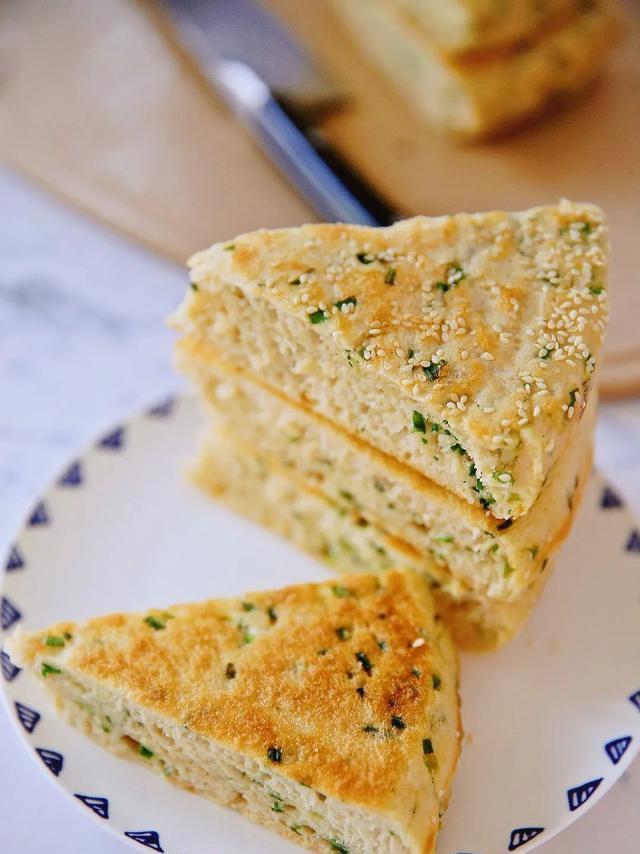 搅拌均匀|不揉面,不擀面,筷子搅一搅,5分钟烙出一大张饼,解决全家早餐