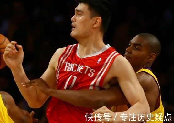 阿联|在NBA打球的那几年,姚明和阿联分别拿到多少工资对比后有点唏嘘