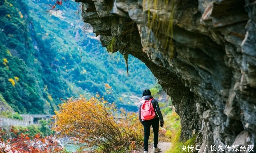 村寨|滇藏丙察察线起点，传说人神共居的地方，都住着哪方“神仙”