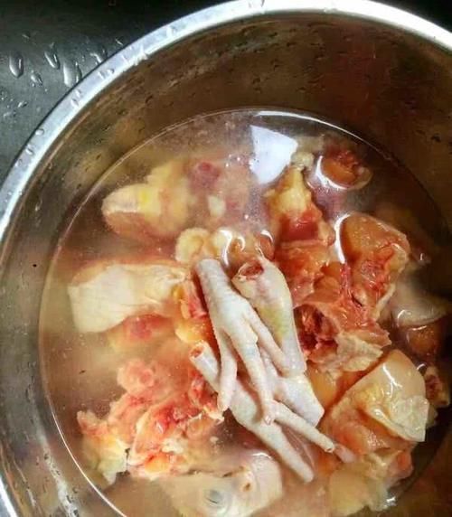 别吃何首乌来黑发它才是“黑发补品”,无毒要多吃,白发慢慢黑