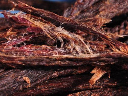  确实|对于老百姓来说，这4款零食确实是“天价”，人们想吃却舍不得买