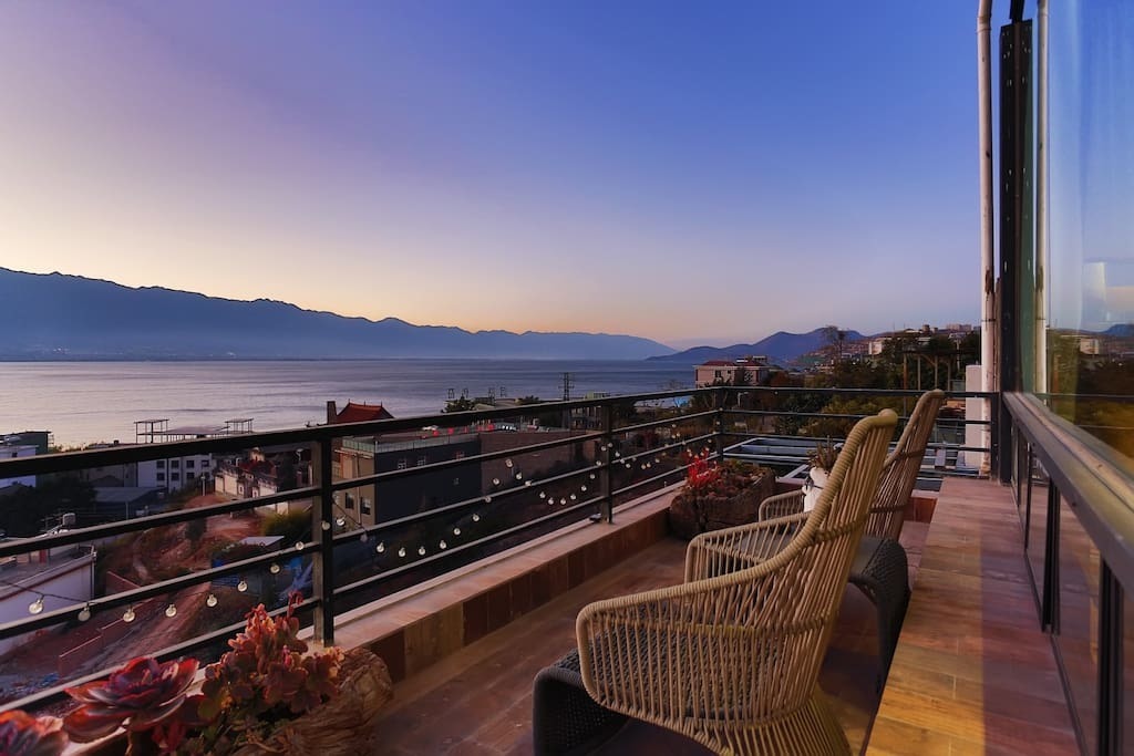 一周|躺在床上就能看到户外美景, 值得住一周