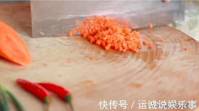 章鱼|虾仁章鱼蟹肉海鲜大咖云集的海鲜饼来了，简单美味口口鲜嫩满足
