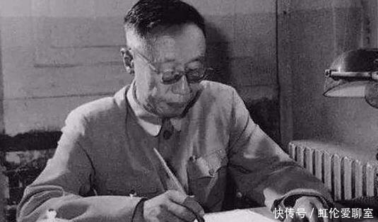 靠着他|为什么溥仪能度过动乱善终?