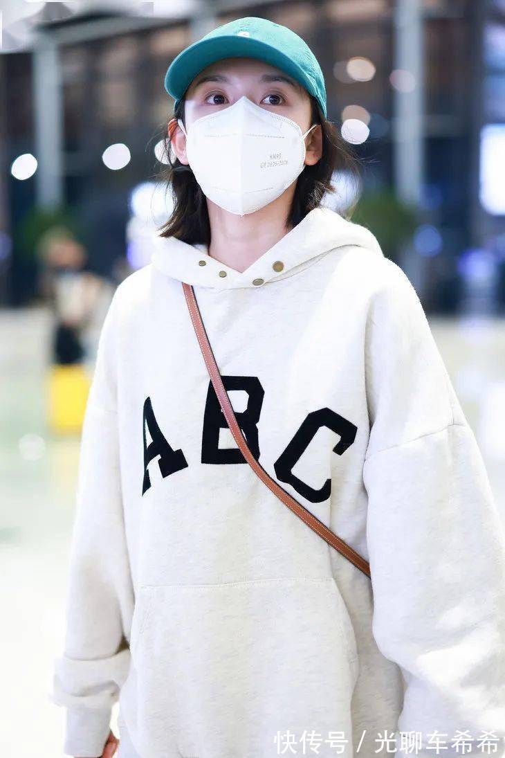 北京大降温，本卫衣爱好者狂喜！|下周穿什么 | jenner